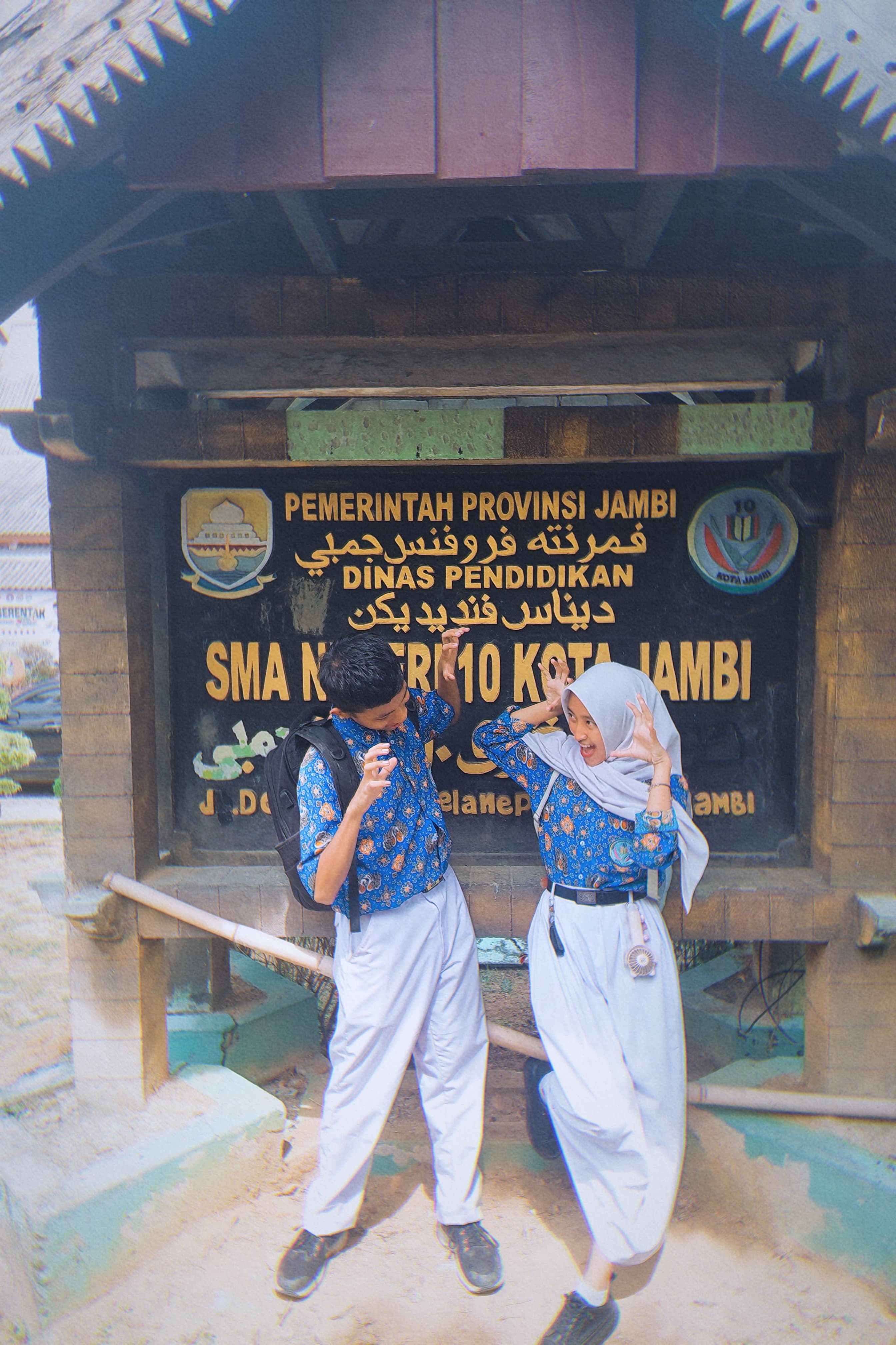 foto kustom strip film nomor 3